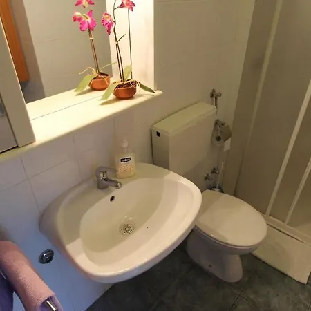 Two-bedroom Near Sea Apartment *